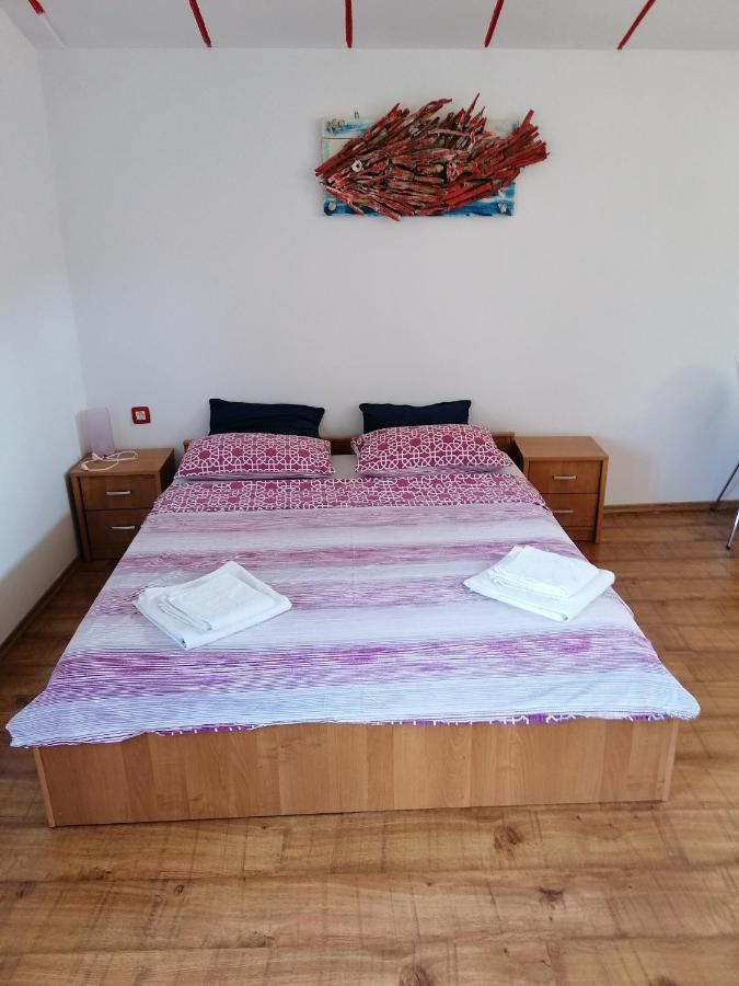 Nice Studio Near Centar+Free Parking Rovinj Eksteriør billede