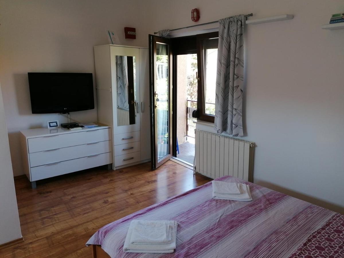Nice Studio Near Centar+Free Parking Rovinj Eksteriør billede